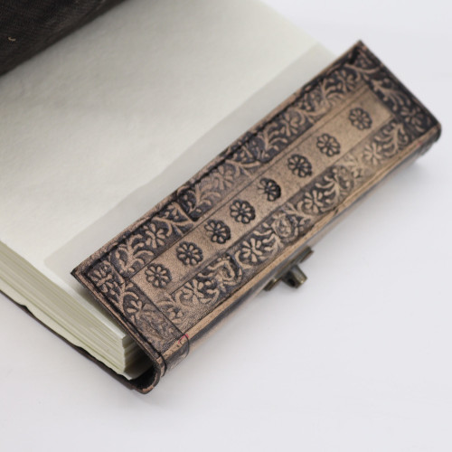 copy of Agendă Esoterică - Triquetra